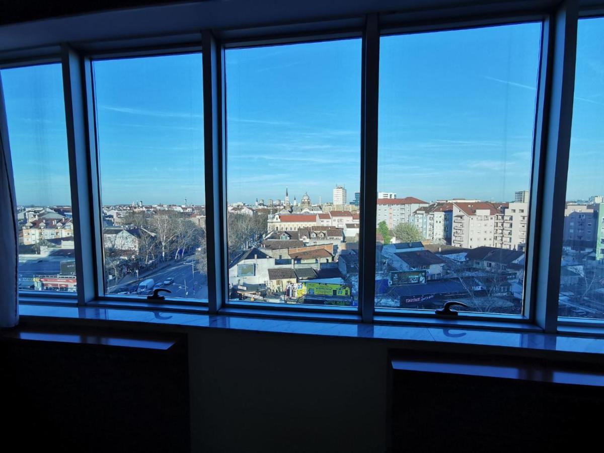 Panorama Apartman Нови-Сад Экстерьер фото